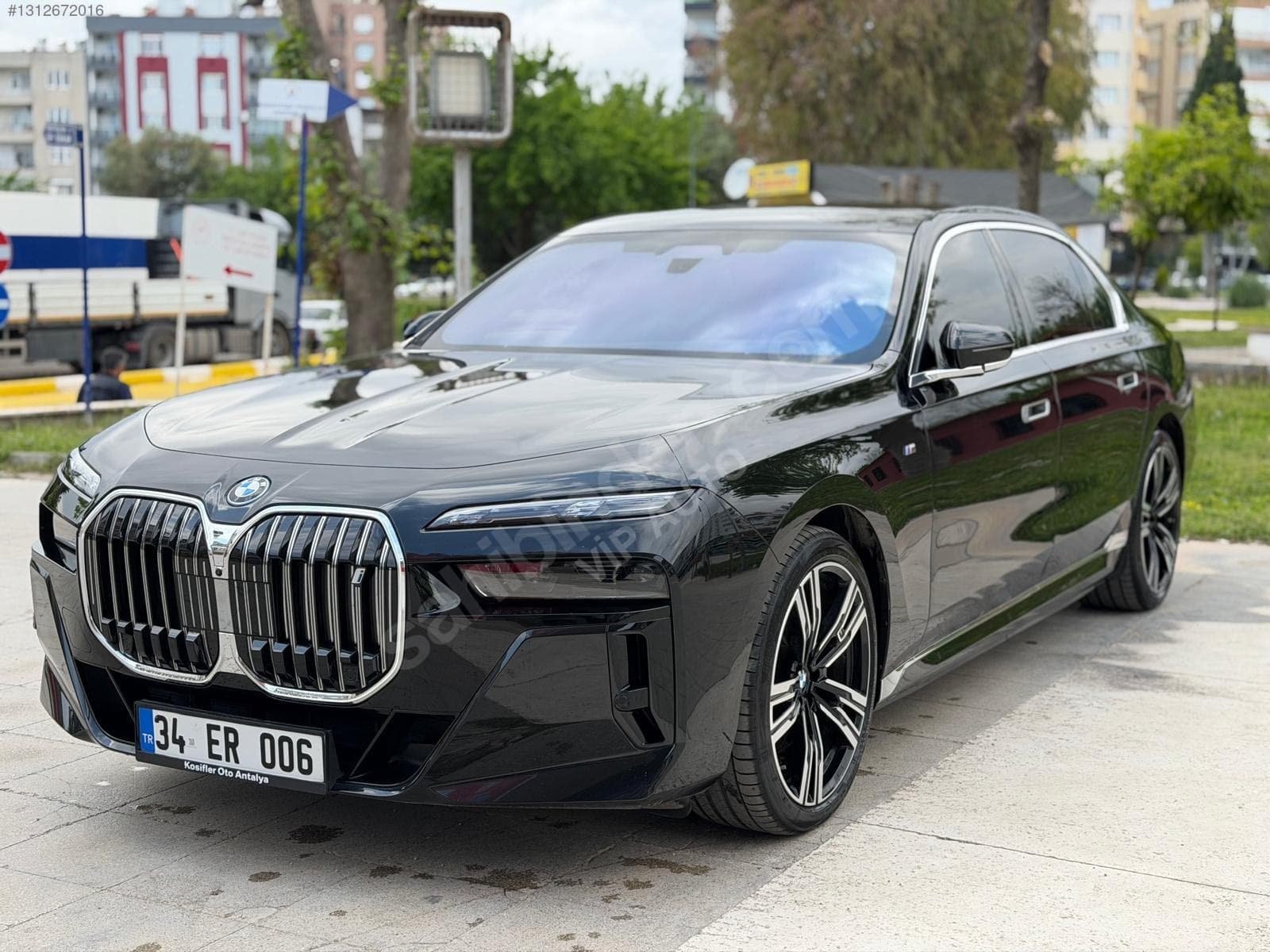 BMW i Serisi i7 xDrive60 M Excellence 2025 — 17 500 km, Électrique, automatique