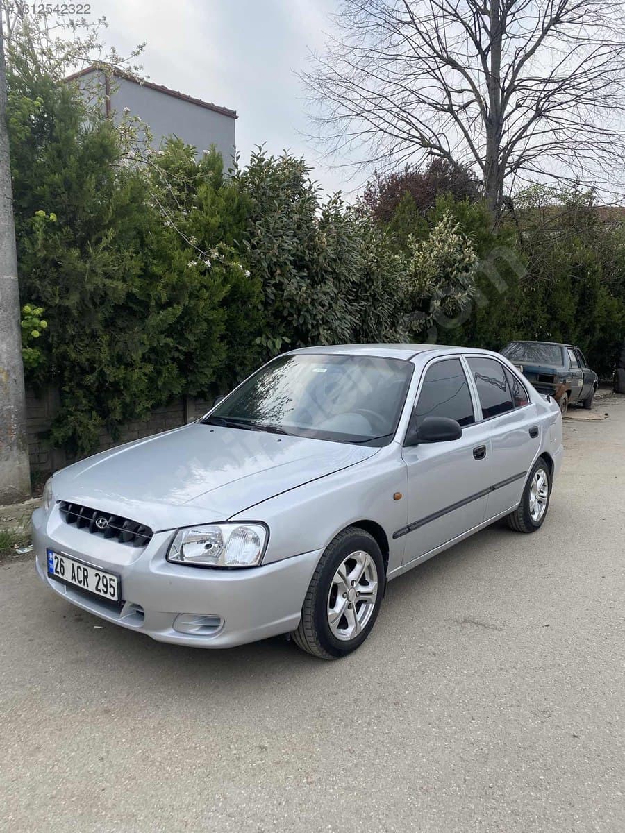 Hyundai Accent 1.3 LX 2002 — 241 000 km, Essence + GPL, manuelle