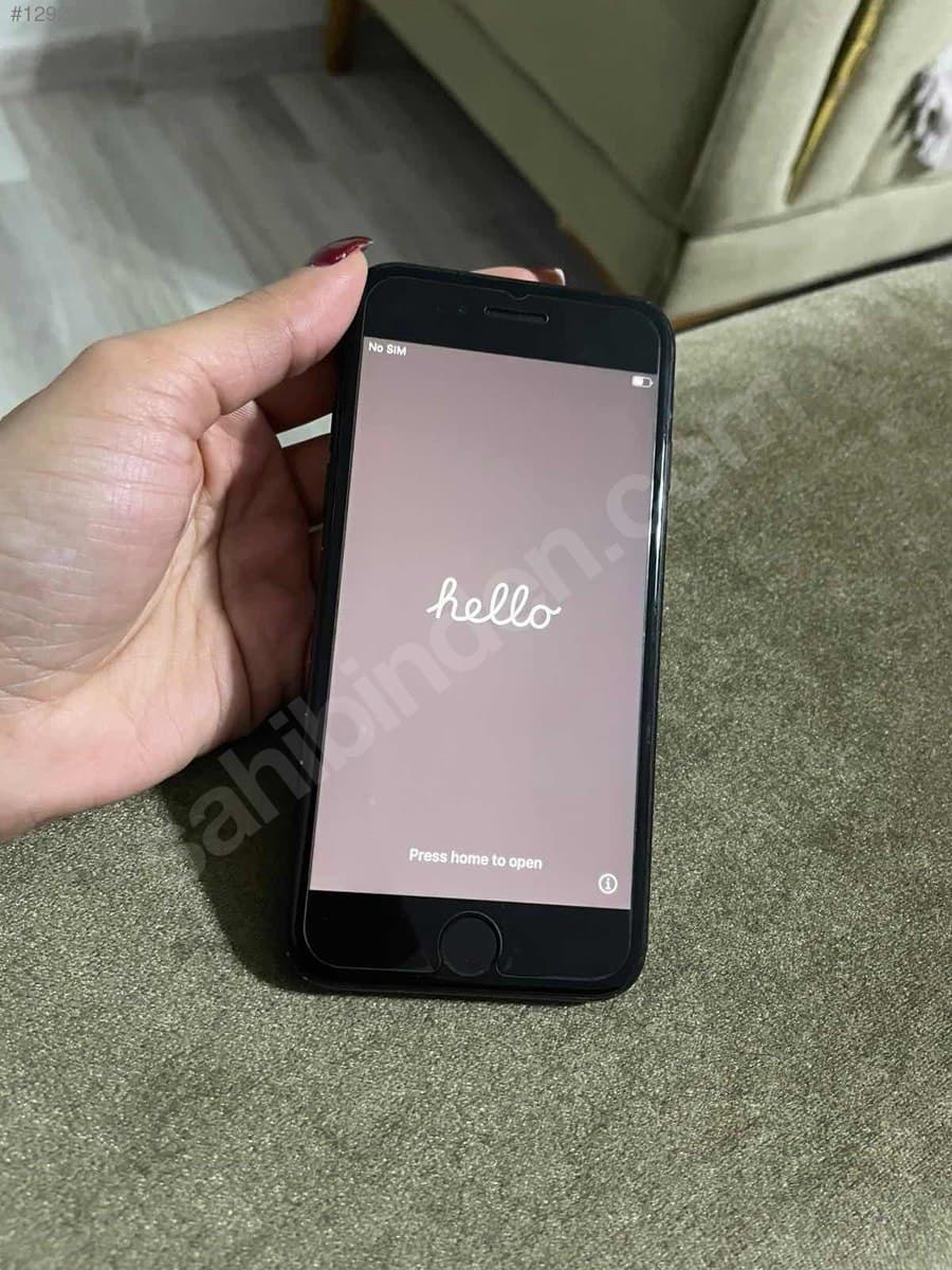 Apple iPhone SE (2. Nesil) 64 GB