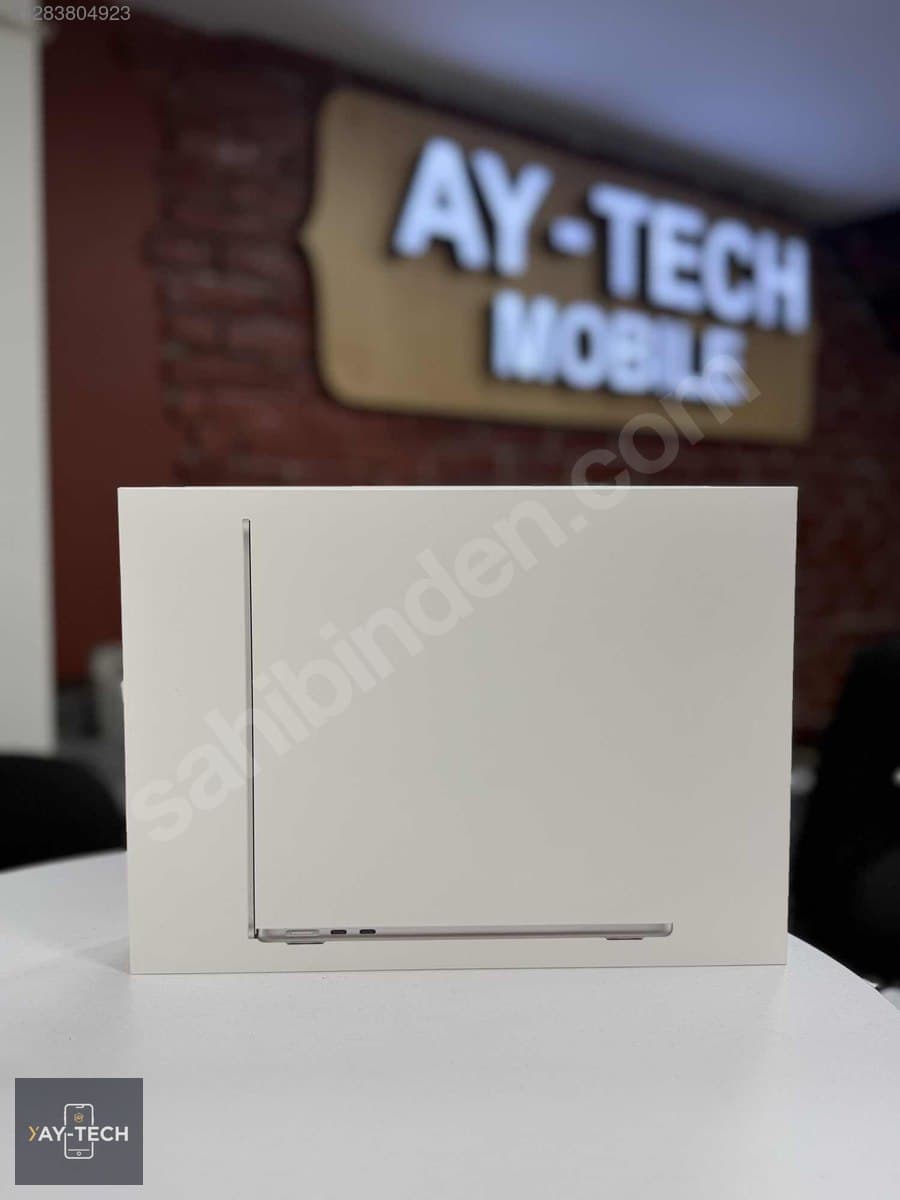 Apple Macbook Ordinateur portable Apple M4 RAM 16 GB
